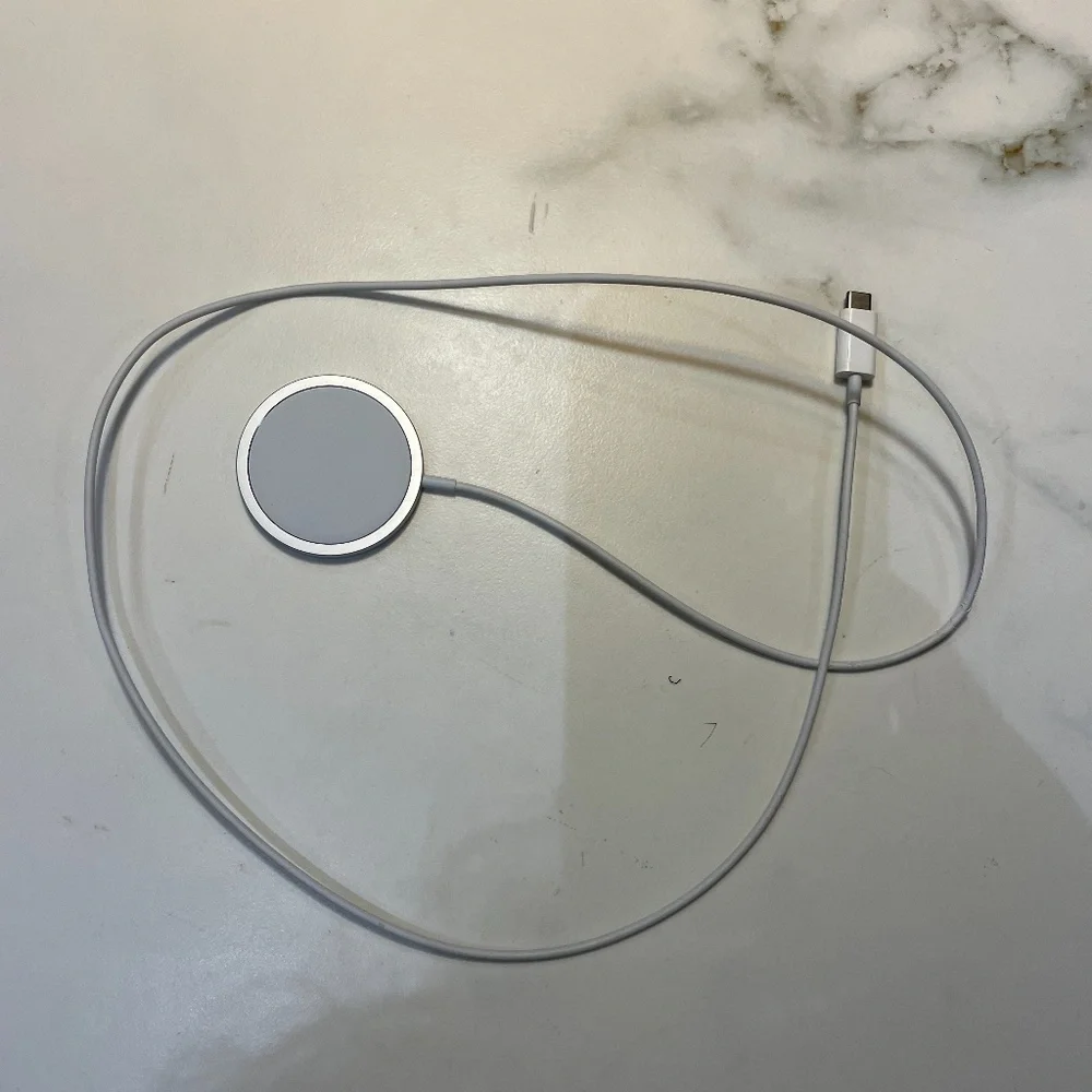 Apple MagSafe Charger